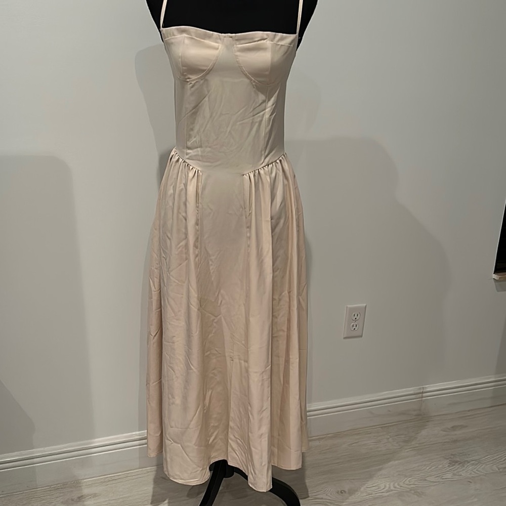 Elegant Cream Spaghetti Strap Dress